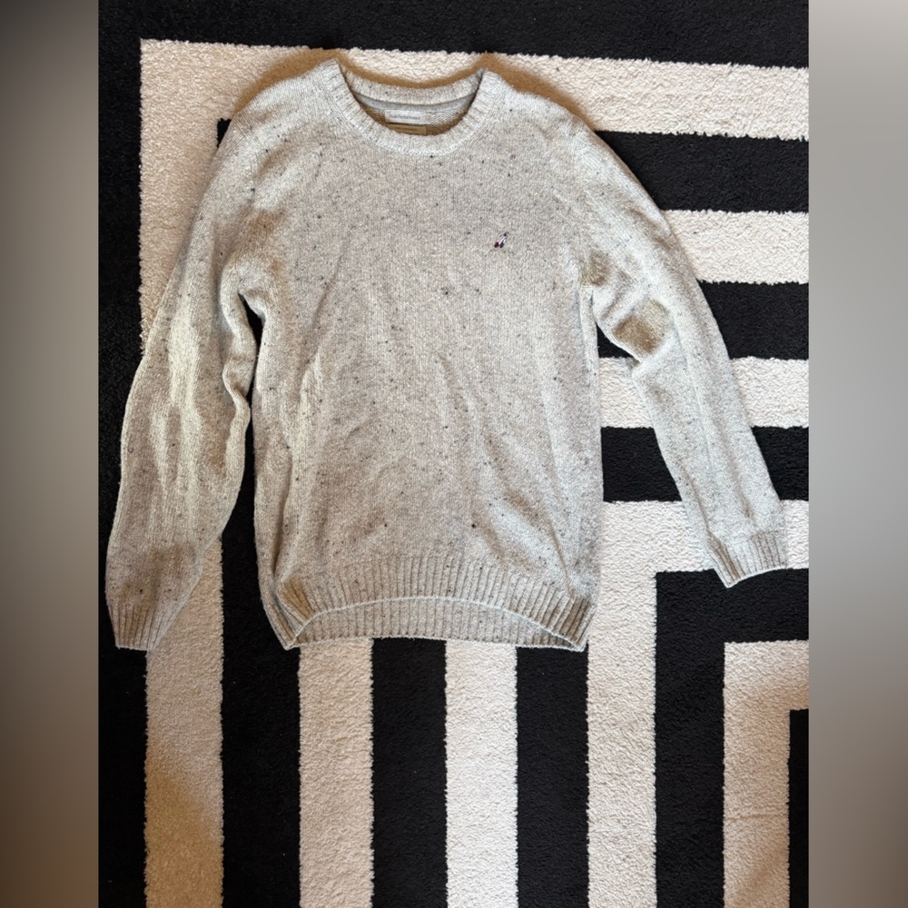 Peak Performance lambswool sweater, size L